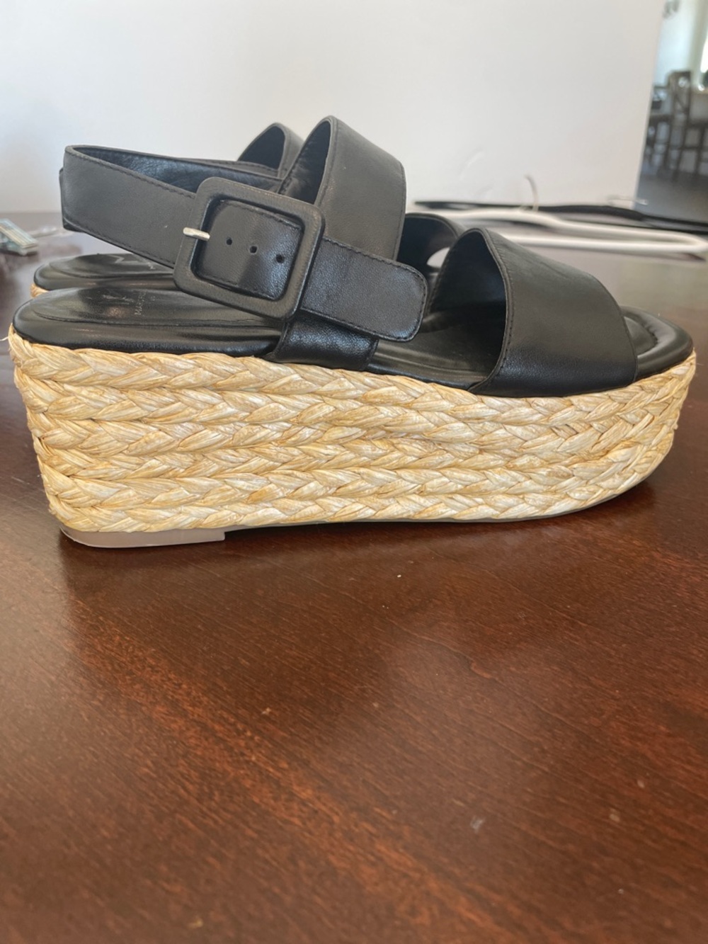 Marc Fisher MLPATRYCE Black Leather Platform Espadrille Sandals.